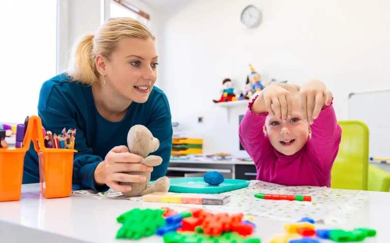 Signs of Autism in 4-Year-Olds: A Parent’s Guide to Early Detection